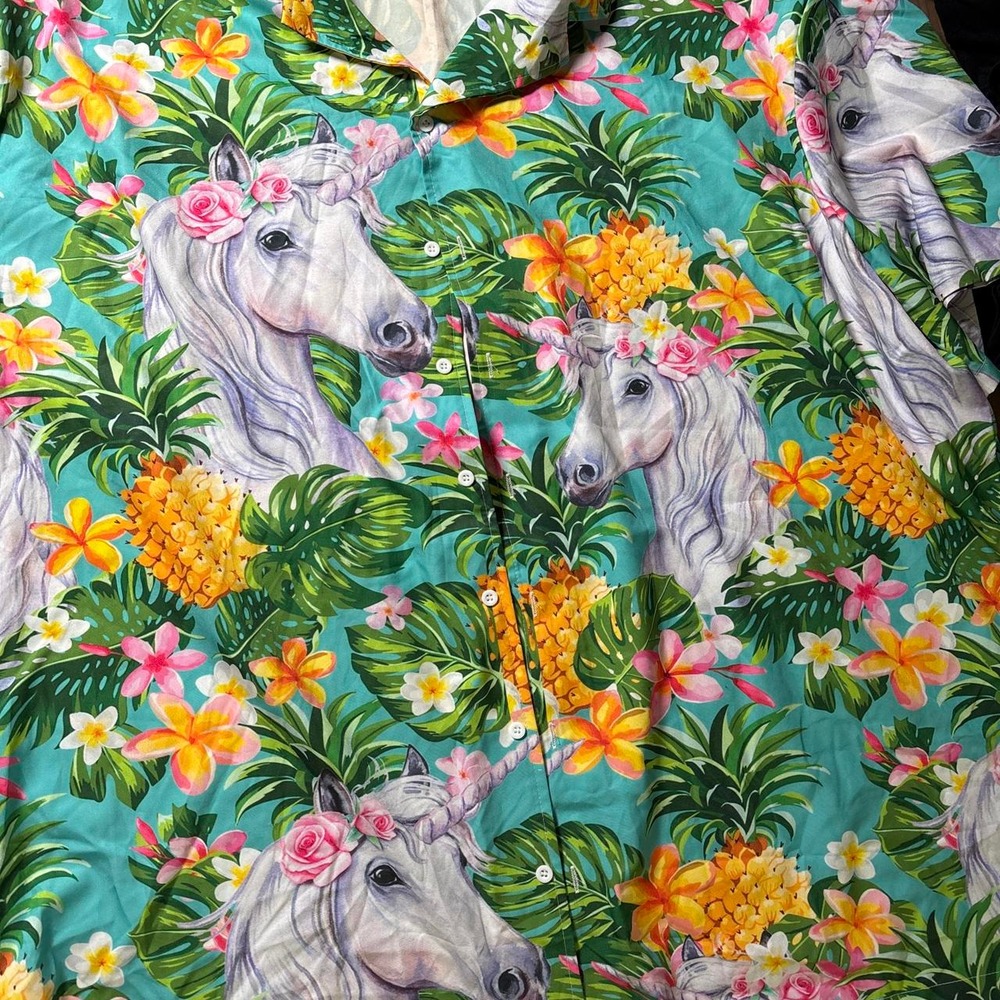 Unicorn Hawaiian shirt . Size 5XL.